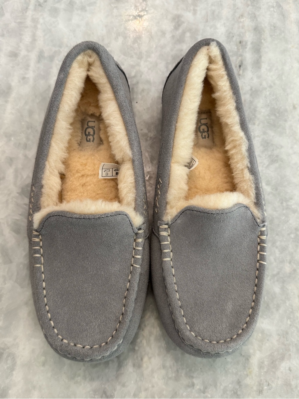 UGG Women's Light Gray Ainsley Suede Shearling Moccasin Slippers